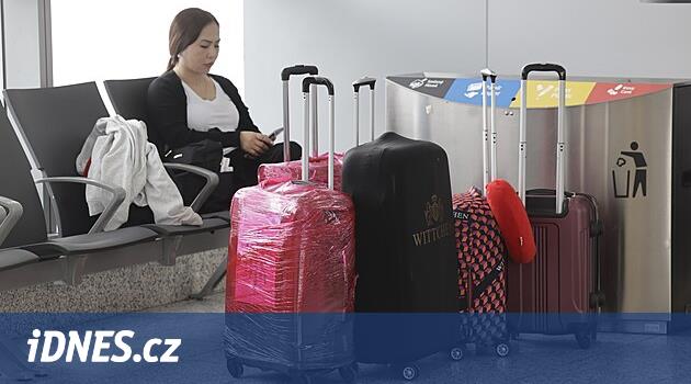 Havaalanı yönetimi sendikalarla görüşüyor. Trafikte hiçbir şey değişmiyor, sakinleşiyor