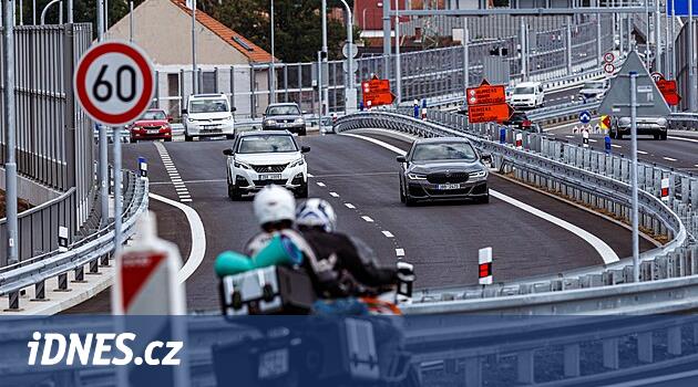 Brno'daki yeni üst geçidin altındaki trafik kapatılacak, sürücüler zor yoldan sapmak zorunda kalacak
