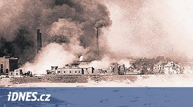 Uzun süren anıt, pardubice'deki trajediyi ifade eder