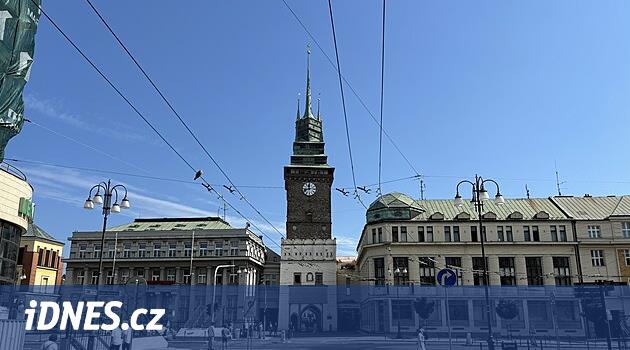Pardubice merkeze at heykeli yaptırmak istiyor, buna yarışma karar verecek