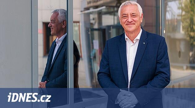 Eski hejtman Suchánek, yeni konseydeki görev birikiminin inanılmaz olduğunu eleştiriyor