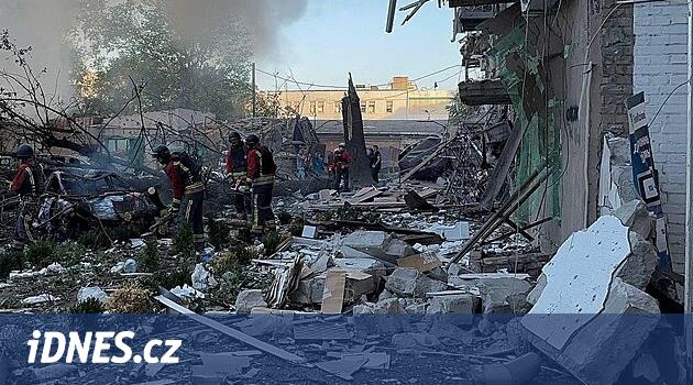 Zaporijya'ya yapılan bir başka Rus saldırısında 13 ölü ve 113 kişi yaralandı