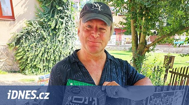 Z blešáku na světovou špičku, sběratel má tisíc výtisků Guinnessovy knihy rekordů - iDNES.cz