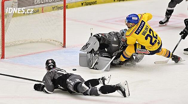 Hokey ekstra ligi ONLINE: Pardubice birinciliği koruyor, Olomouc Sparta'yı bekliyor