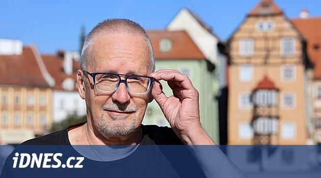 Bulvara benzer tarihi hikayeler de mevcut okuyuculara ulaşabilir
