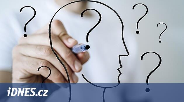 Co způsobuje, že někteří lidé utrácejí zbytečně moc či investují s chybami