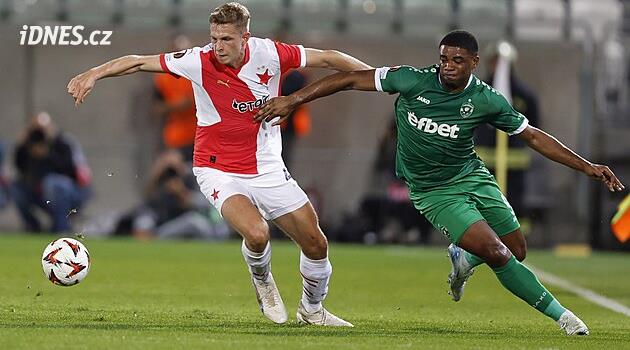 Slavia rozdala nové smlouvy klíčovým obráncům, jistotu mají Zima a Vlček