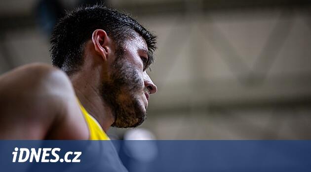 Sakatlanan kanat oyuncusu Váňa, sezon sonuna kadar Opava basketbolcularını özleyecek.