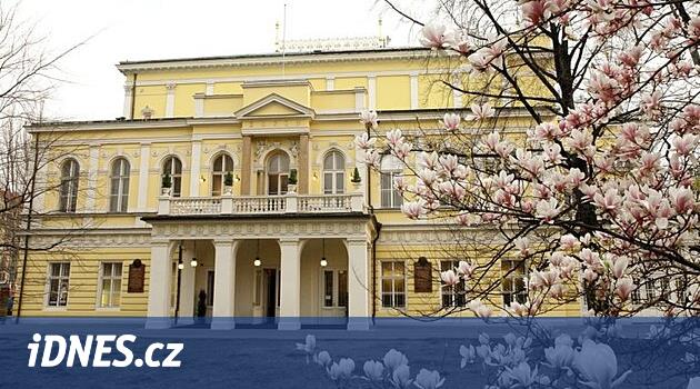 Vykliďte pronajatý Žofín, nařídil soud agentuře, která objekt odmítá opustit - iDNES.cz