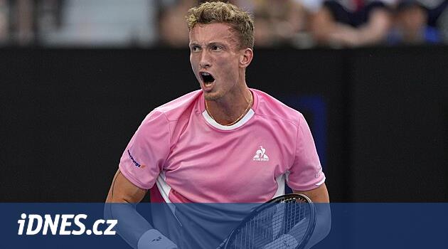 Lehečka: Şaplak yemek istemedim. Djokovic hakaretleri protesto etti