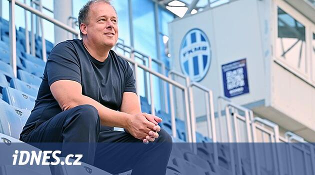 Mladá Boleslav'ın başkanı da Çek futboluna liderlik etmek istiyor. Trunda adaylığını açıkladı