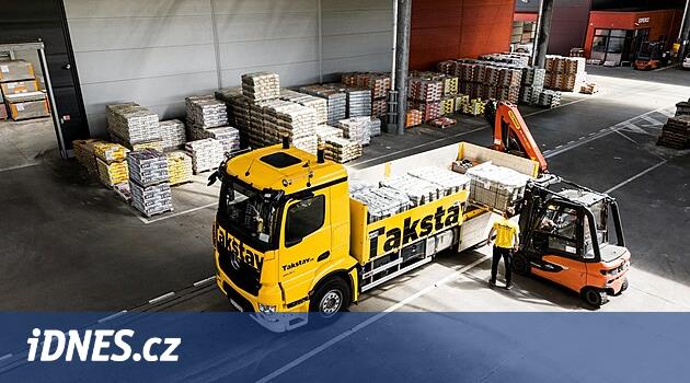 Ön kapıya kadar tuğla veya çimento. Takstav çevrimiçi hizmeti evdeki DIY kullanıcılarını hedef alıyor