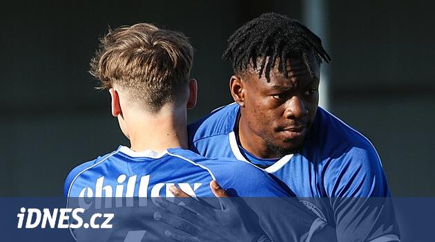 Dukla'daki Kamerunlu Milla kanonu. Yeni Lukaku mu? Başka güçlü yanlarım da var, diye söz veriyor