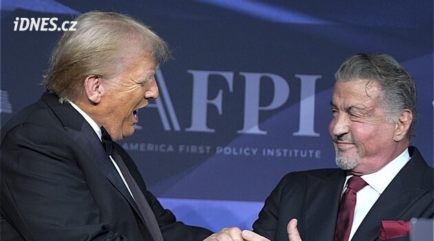 Díky a čau. Stallone odmítl Trumpovu výzvu být ambasadorem v Hollywoodu, dozvěděl se o ní z televize