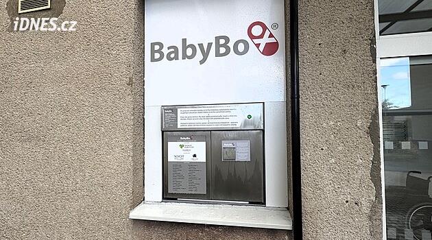 Do babyboxu kolínské nemocnice někdo odložil dítě