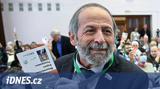 Rusko chce zakázat další knihu. Popisuje ho prý jako fašizující a rozvojový stát