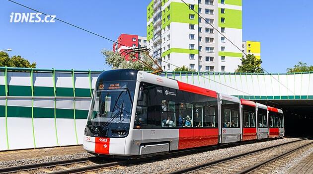 Prag tramvayları sıcaktan dolayı yavaşlamak zorunda kalıyor, geç kalıyor