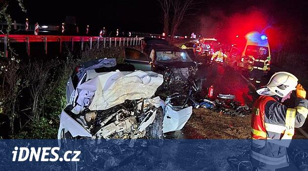 Obětí nehody na Olomoucku je patnáctiletá dívka, řidič vjel do protisměru