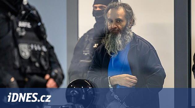 Útočník z Magdeburku u soudu mluvil hodiny, líčení využil k sebeprezentaci