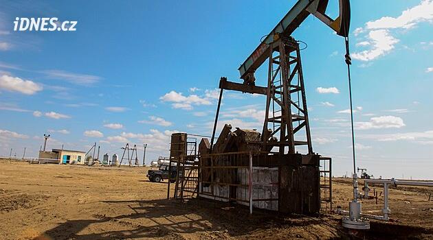 Země OPEC+ zvýší produkci ropy. Navzdory odchodu Emirátů