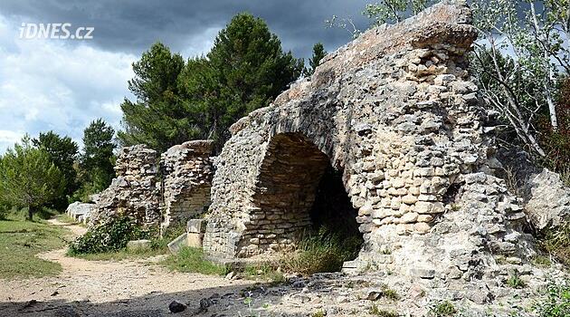 Práce stovky oslů? Kdepak, mlýny z Barbegal jsou technickým zázrakem antiky