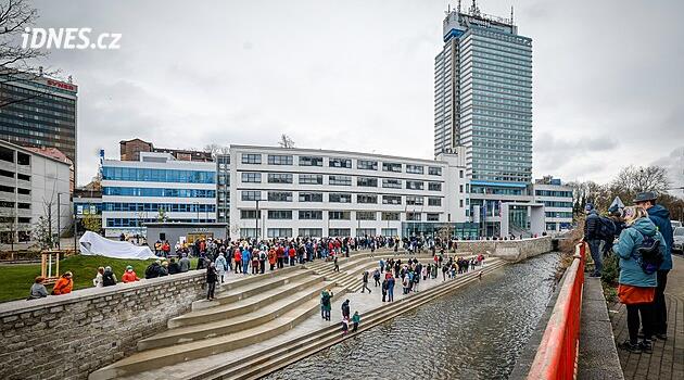 Liberec'teki bölge ofisi, çalışanların ücretlendirilmesindeki hatalardan dolayı para cezasına çarptırıldı