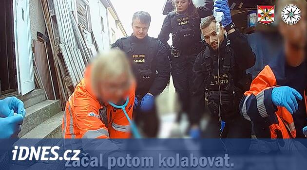 Hodonínsk'te bir adam bir eve barikat kurdu: polis yardıma geldi