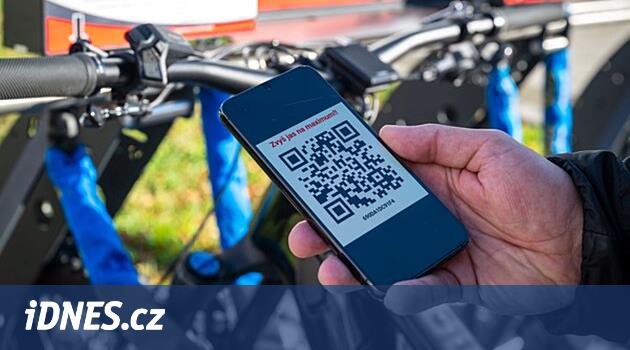 Bisiklet QR kodunu koruyacaktır. Karviná özel bir bisiklet parkurunu deniyor