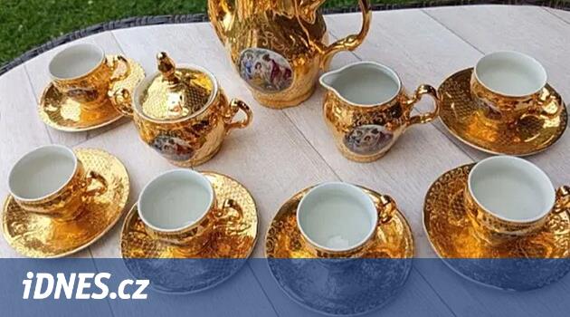 Čajová souprava, kříž i sklo. Policie hledá část kořisti zadrženého zloděje