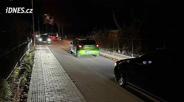 Řidiči na problémové objížďce ignorují třicítku, radnice chystá opatření