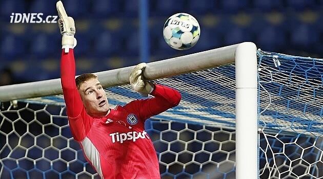 Kaleci Koutný, Sigma'nın her açıdan geliştiğini söylüyor