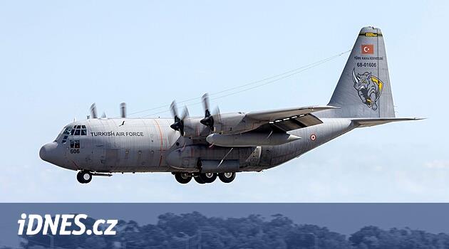 Poblíž hranice mezi Ázerbájdžánem a Gruzií havaroval letoun turecké armády