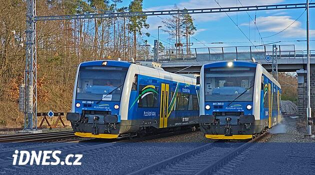 Na co zírá mašinfíra: Výlet podhůřím Šumavy z Horažďovic do Klatov