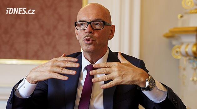 Ministr Klempíř bude jednat o financování České televize a rozhlasu s jejich řediteli