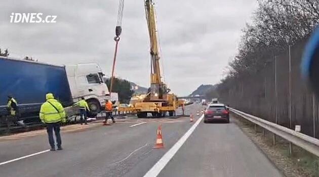 Berounsko'da D5'te kaza