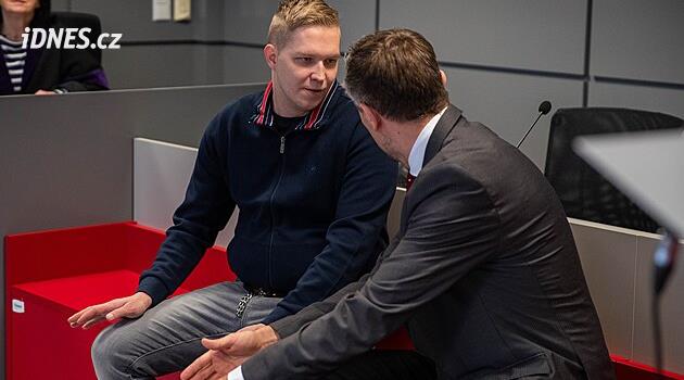 Dal kamarádce fentanyl, zkolabovala a zemřela. U soudu dostal 11 let a musí platit