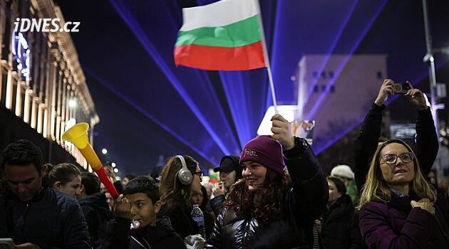 V Sofii protestovali proti uzavření českého centra. Petici podepsalo přes 3000 lidí