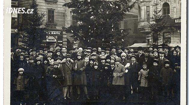 Yüz yıl önce Ostrava ülkedeki ilk Noel ağacını dikti