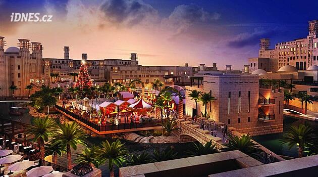 Setkání s Messim i lyžování v obchodním centru. Objevte kouzlo Vánoc v Dubaji