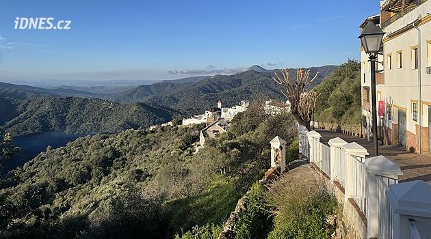 Dodávkou s dětmi: trochu jiná Andalusie. V srdci zelených kopců spálíte brzdy