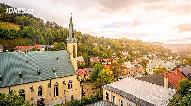 O zapadlém českém městě píše i BBC. Tady se zrodil předchůdce amerického dolaru