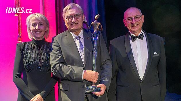 Otelciler doktor Pavel Knára'yı takdir etti