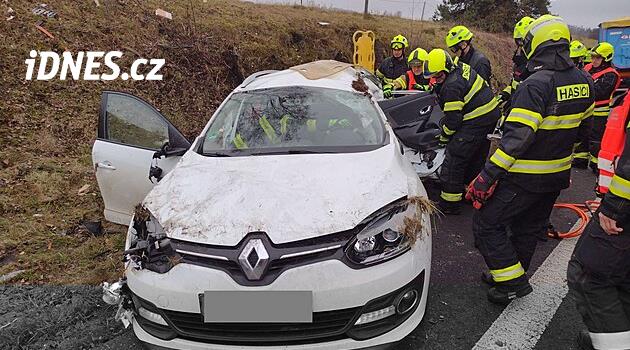 Trafik kazası nedeniyle Vary-Prag arası trafik felç oldu