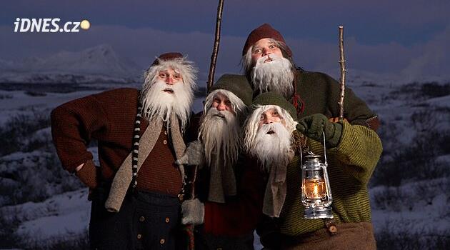Fekální humor, pavouci či fastfood k večeři. Vánoční tradice, které v Česku nenajdete