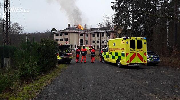 Cheb'de eski bir yaşlılar evi yandı