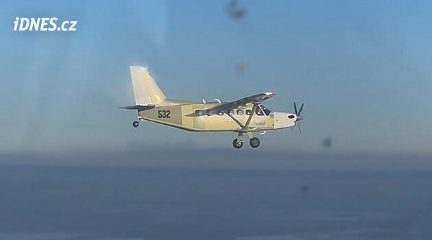 Rusko se pochlubilo ryze vlastní leteckou technologií. Jen si spletlo století