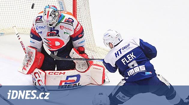 PARDUBICE – KOMETA 0: 0 Çevrimiçi: Hokey Off Hokey Extraliga Finalleri'nin ilk maçı