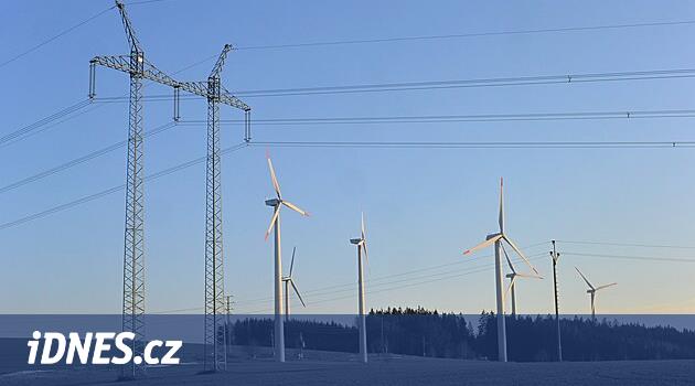 Beklemeyi redded. Belediyeler en kısa zamanda yel değirmenleri istiyor, sözleşmeler imzalamaya başladı