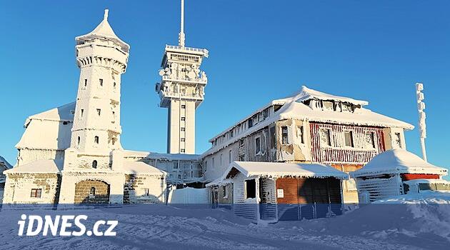 Klínovec'teki otelin yeniden canlanmasının bir başka engel. Jáchymov uzatmaya katılmıyor