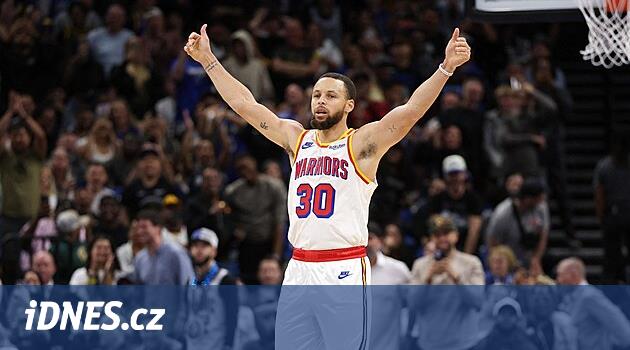 Stephen Curry 56 sayı attı, LeBron James Shone